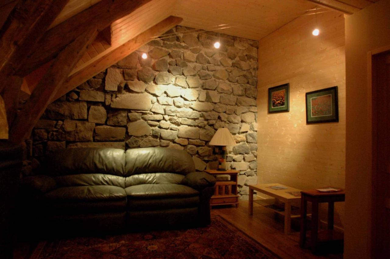 Ciel D'Ardeche Bed & Breakfast Lachamp-Raphael Exterior photo
