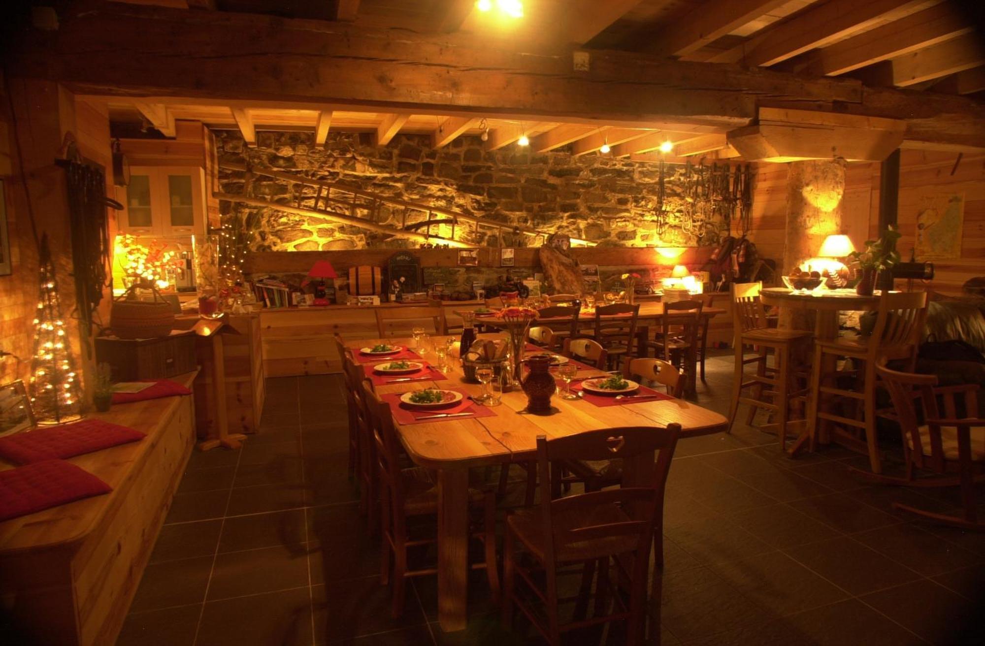 Ciel D'Ardeche Bed & Breakfast Lachamp-Raphael Exterior photo